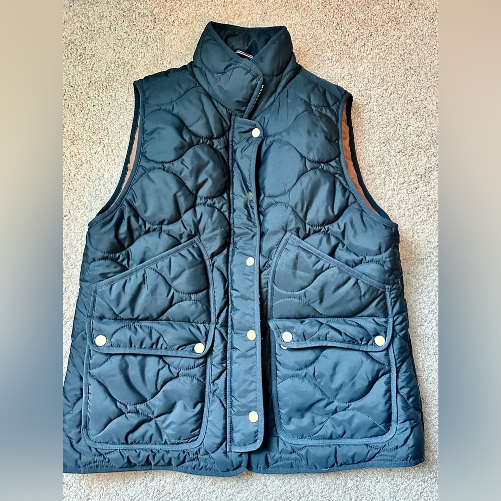 J. Crew Women’s Signature Puffer Vest Large